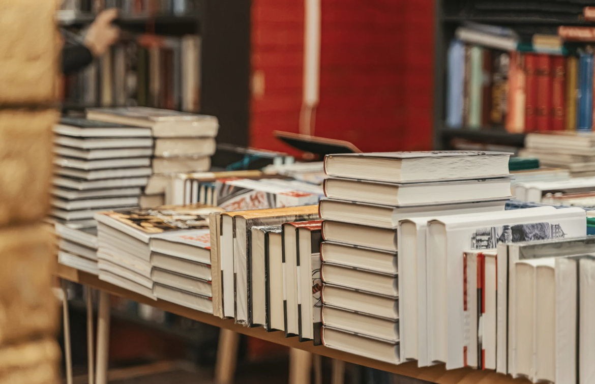 3 книги к Вильнюсской книжной ярмарке: литовская классика, поэзия для детей и Гонкуровский лауреат