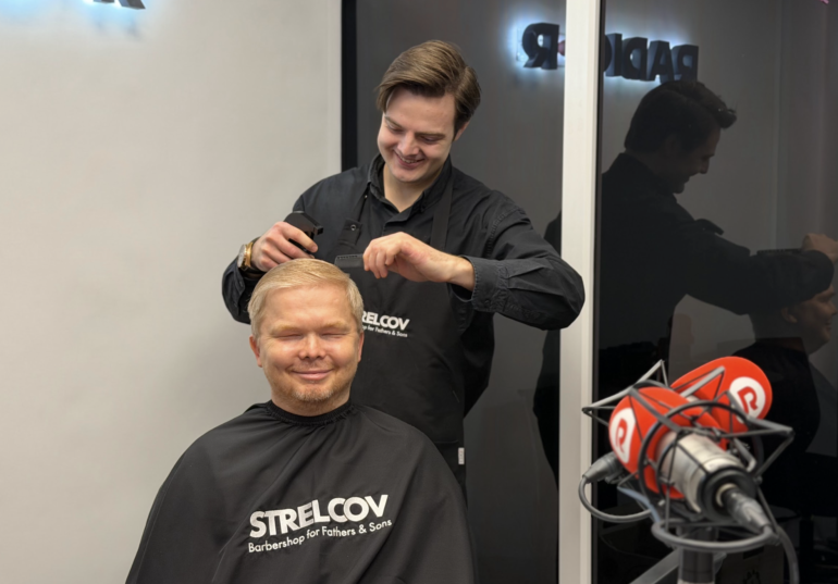 Стрижка в прямом эфире. Как барберы прямо в программе «Соль и перец» делали стрижку Гинтарасу Зукасу