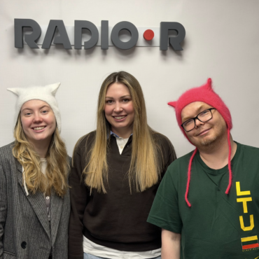 Вязание — это медитация под криминальные подкасты: как «декретное» хобби стало стильным брендом Pavliniti