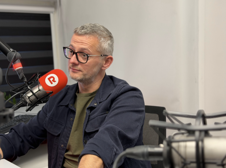 Женя Соленков: «Разговаривать с тысячами людей, которых не видишь, — это морально нелегко»