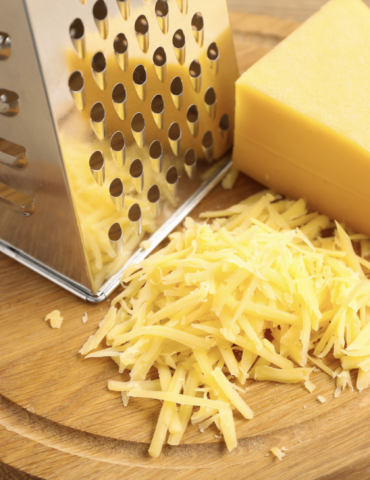 Как очистить тёрку без усилий?