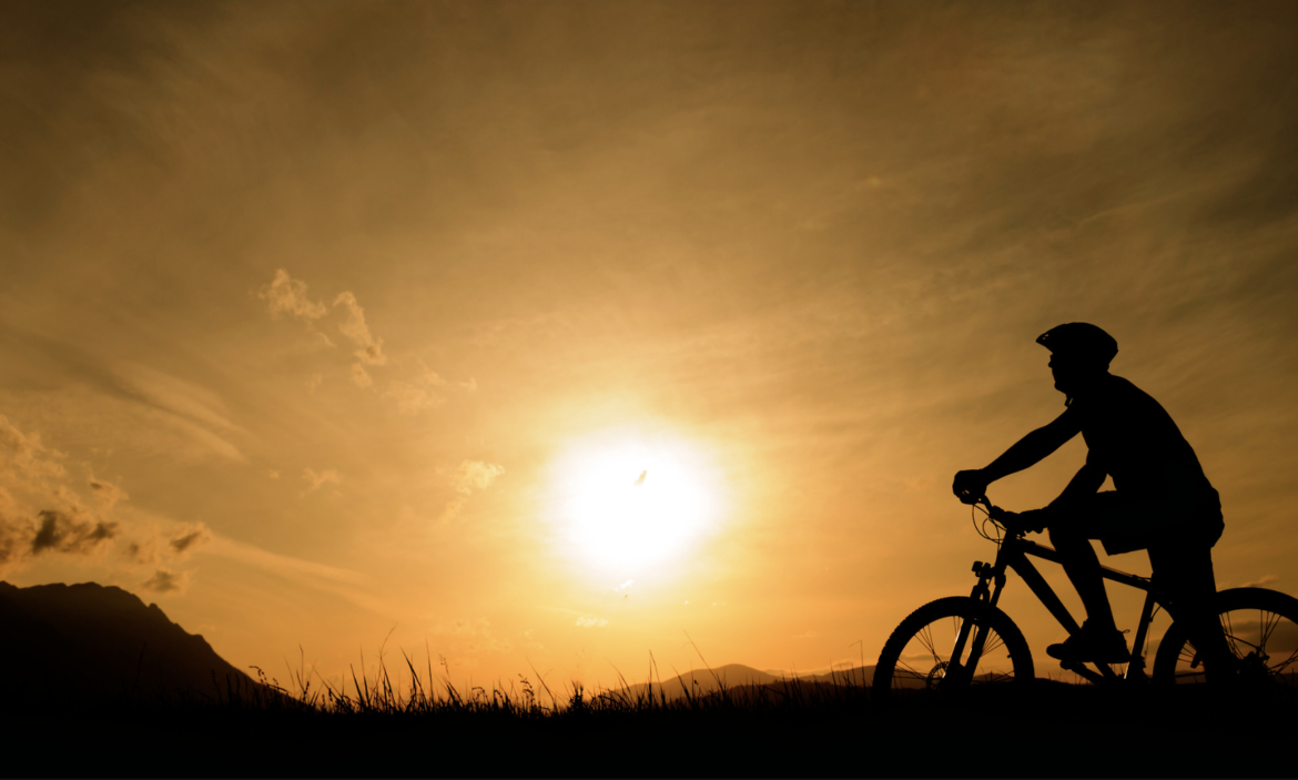 Афиша. Праздник весеннего равноденствия в Кернаве, велоквест Veloprotmūšis в Вильнюсе, бранч для любителей вязания, встреча с баскетболистами Rytas, концерты и спектакли