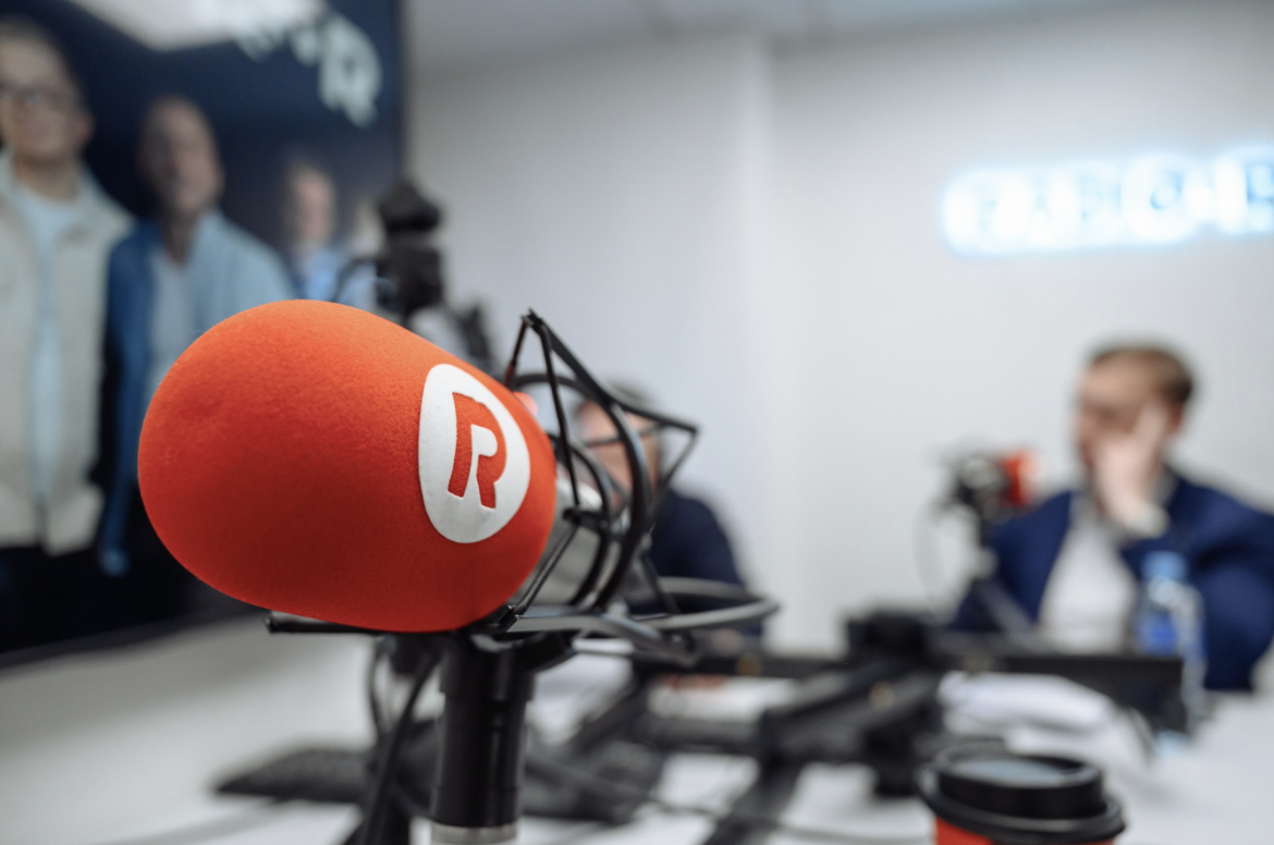 25 лет RADIO•R: гости, музыка и настроение в прямом эфире