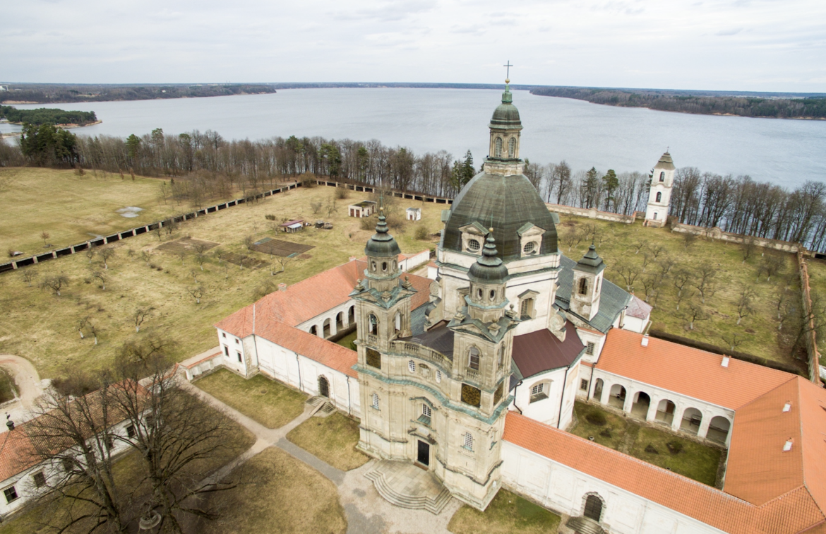В ансамбле Пажайслисского монастыря создадут культурное пространство