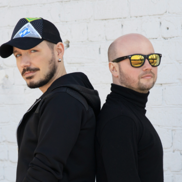 Filatov & Karas – «Включи музыку»