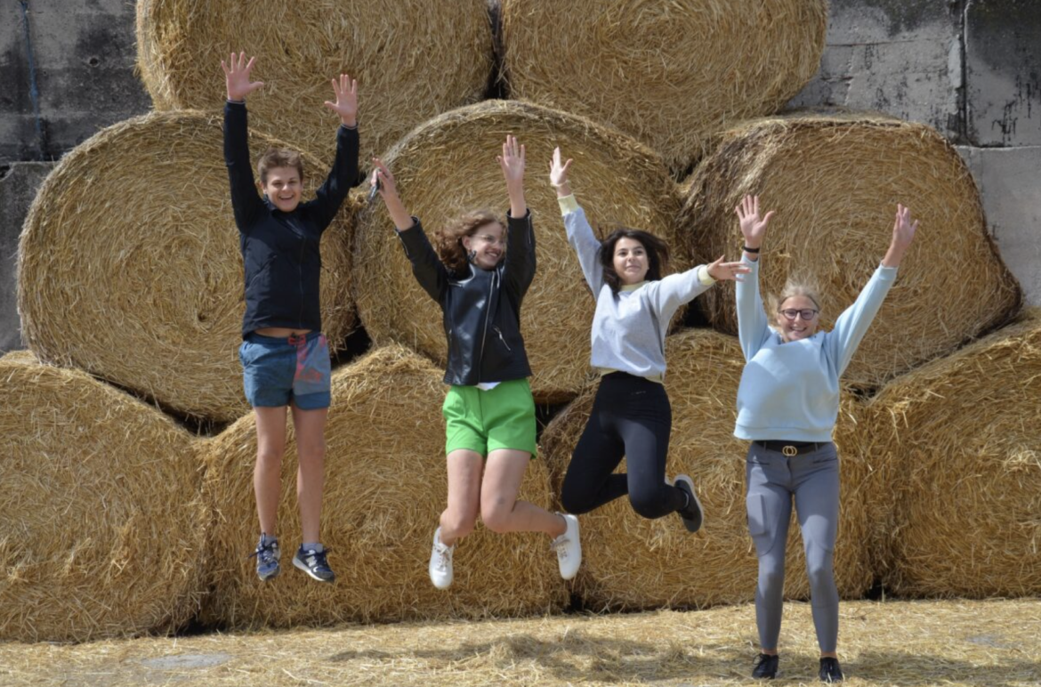 Молодёжь приглашают на летнюю работу в Паневежском районе