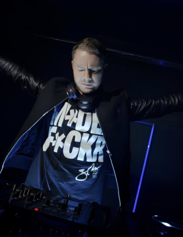 DJ SMASH & Артём Качер – «Клатч»